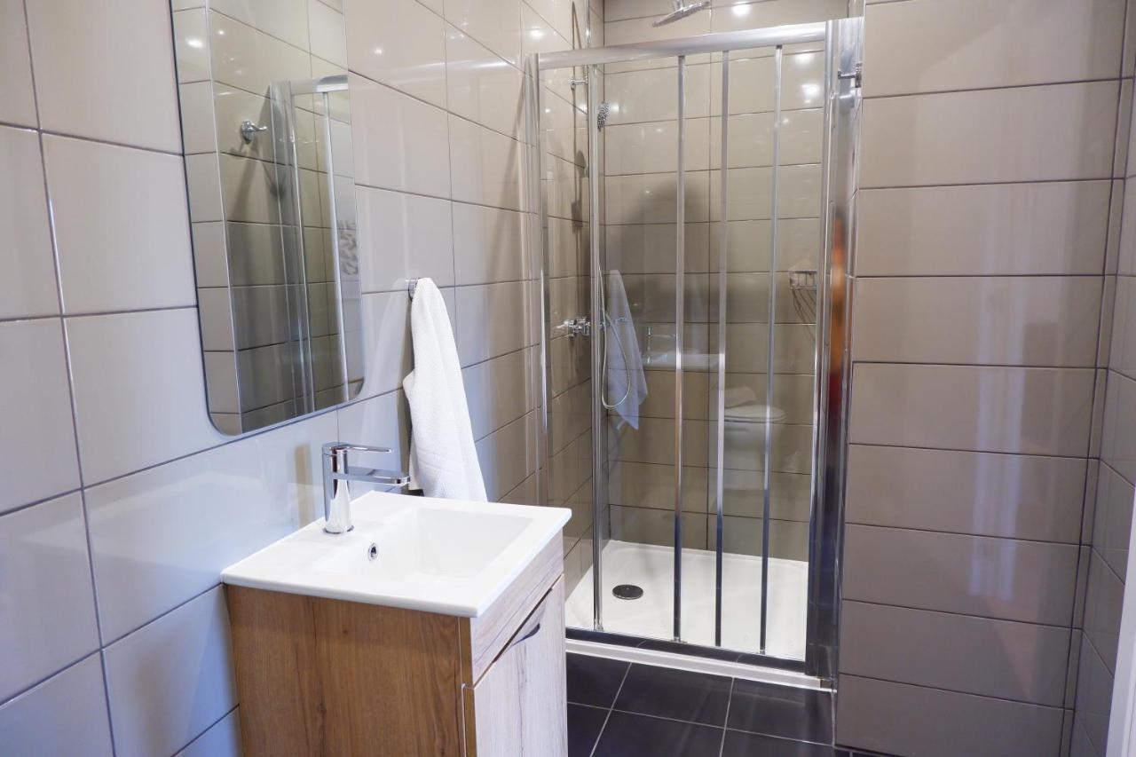 Retiro De - 200 M2 Villa