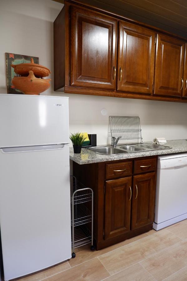 Retiro De - 200 M2 Villa Gondramaz
