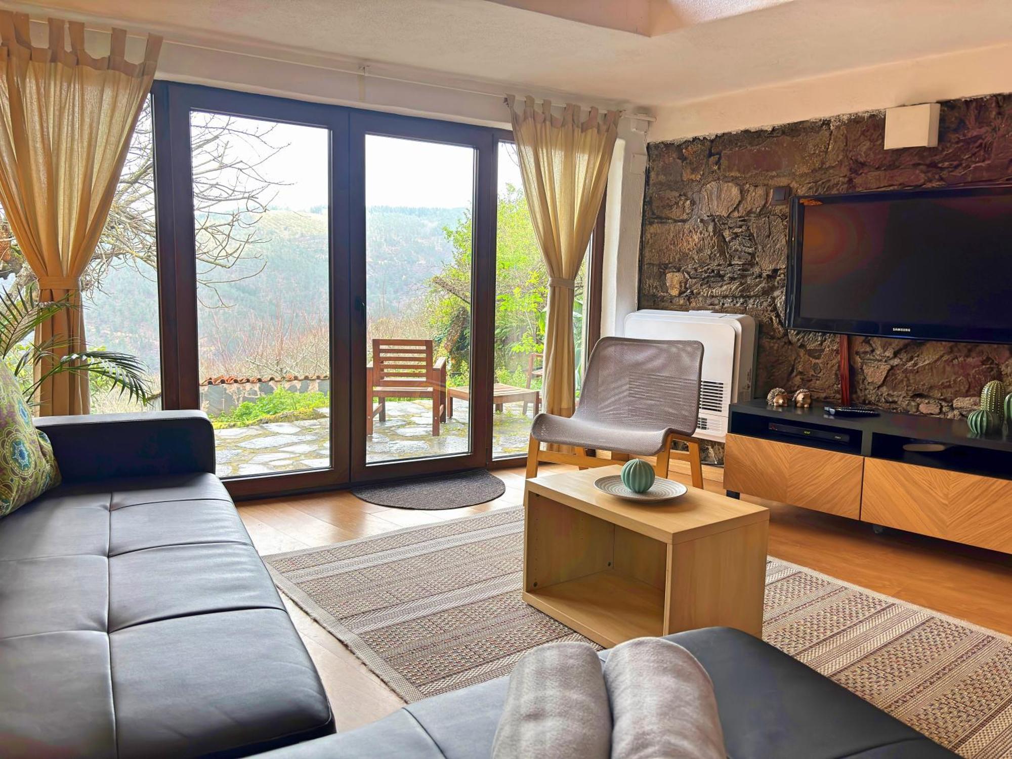 Retiro De - 200 M2 * Gondramaz